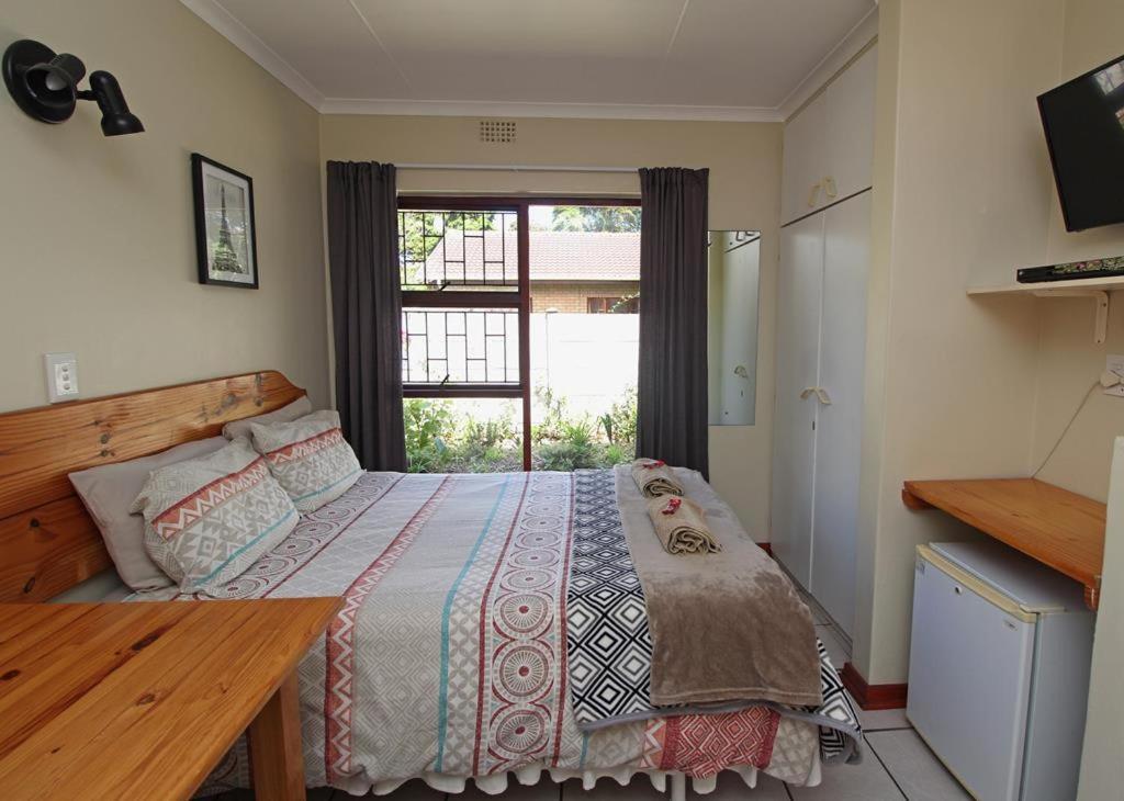 Hotel Haven On Hoopoe Sedgefield Esterno foto