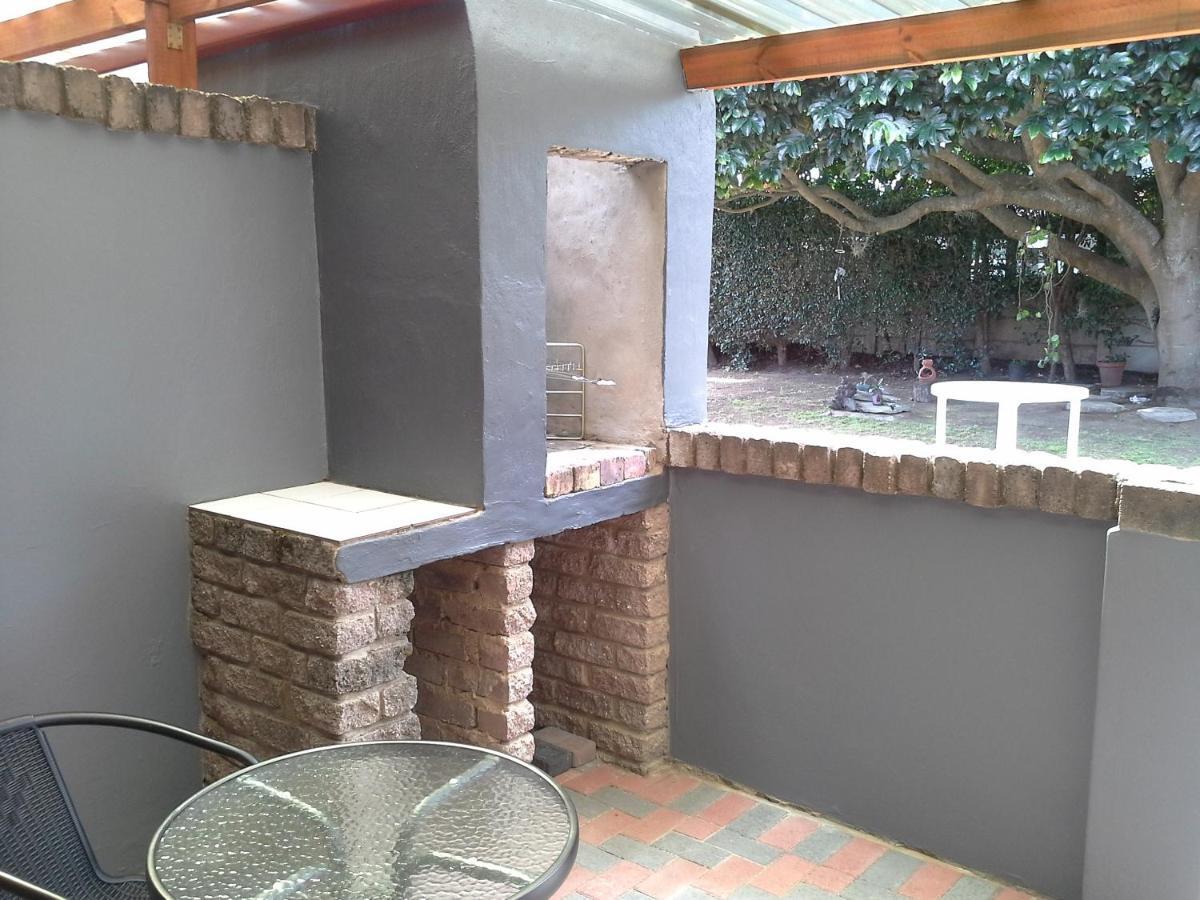 Hotel Haven On Hoopoe Sedgefield Esterno foto