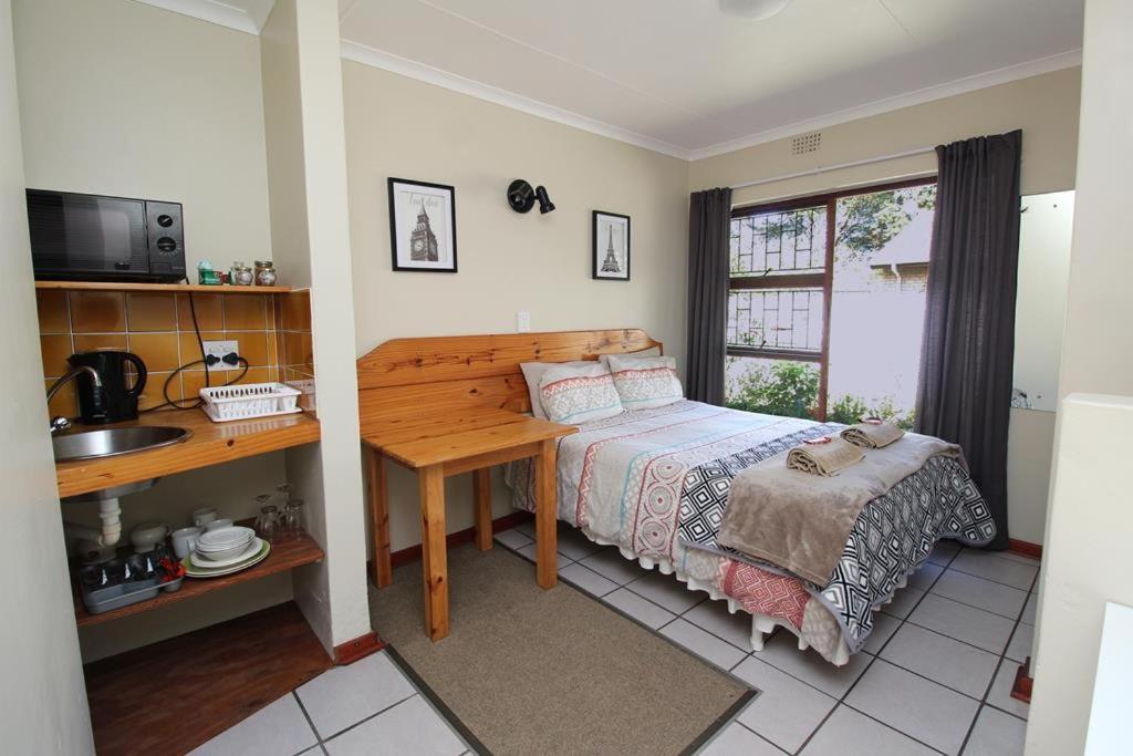 Hotel Haven On Hoopoe Sedgefield Esterno foto