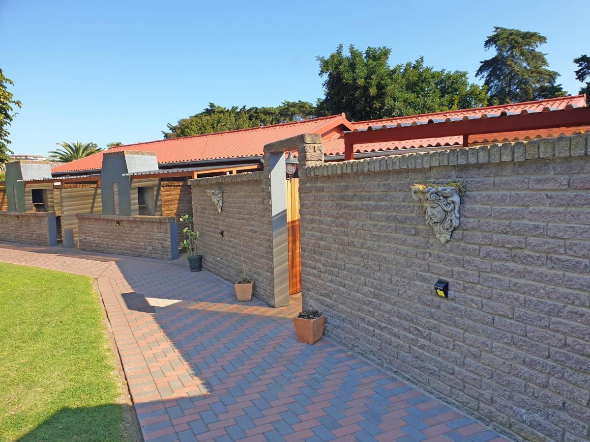 Hotel Haven On Hoopoe Sedgefield Esterno foto